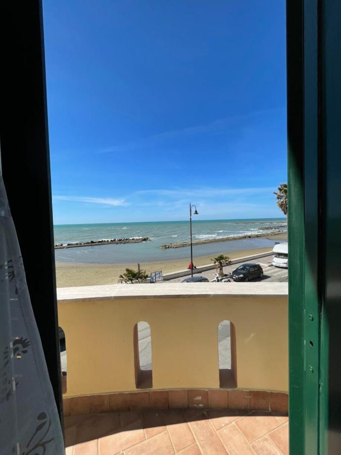 Mirage Rooms Anzio Dış mekan fotoğraf